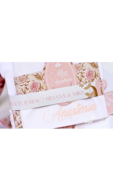 Trusou de botez cu bujori motive florale pe nuante elegante de roz si corai  6